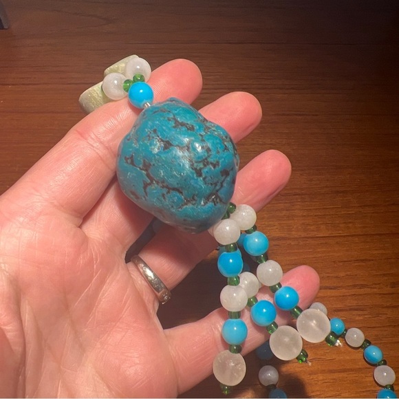 Chunky synthetic Turquoise Beaded Necklace With Huge Raw Turquoise - Picture 2 of 10
